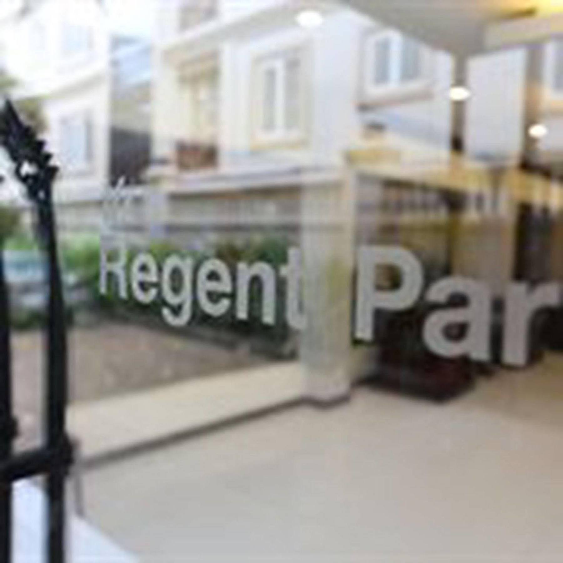 The Regent Park Hotel Phnom Penh Bagian luar foto