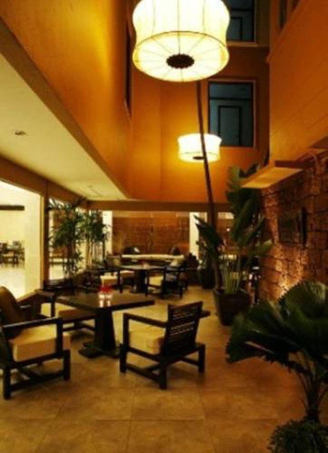 The Regent Park Hotel Phnom Penh Bagian luar foto